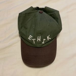 Ethik Hat